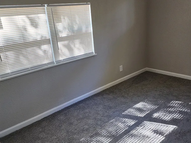 3175 Morningside St — Photo 18