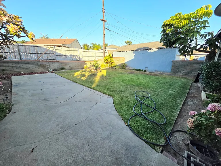1802 S Grandridge Ave — Photo 6