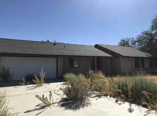 40226 165th St E, Lake Los Angeles, CA 93591