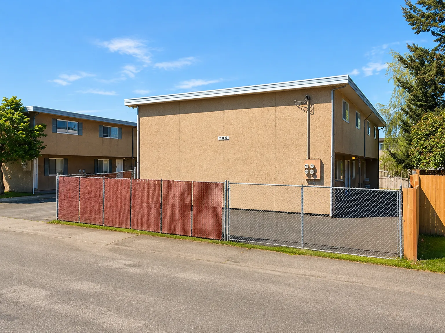 Woodford Apts -- Ming — Photo 3