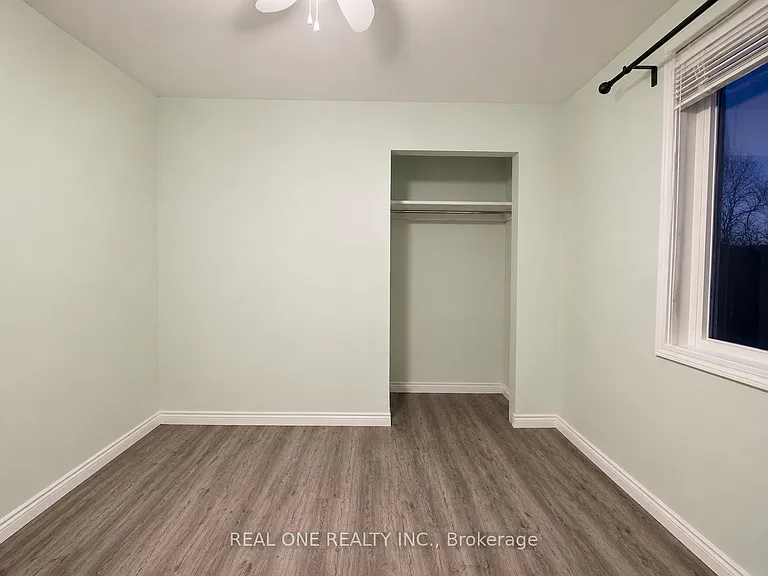 400 Mississauga Valley Blvd #124 — Photo 20
