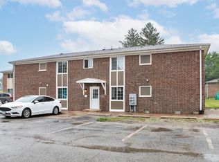 310 Wilshire Dr, Sandwich, IL 60548