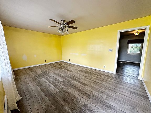 3rd image of 18 Morningside Dr