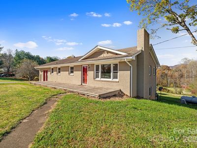 193 Dogwood Rd, Candler, NC, 28715