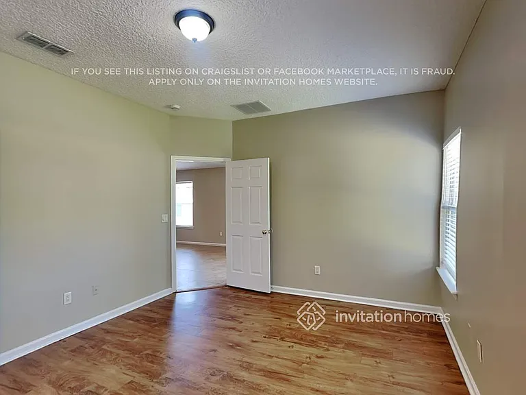 1068 Moosehead Dr — Photo 8