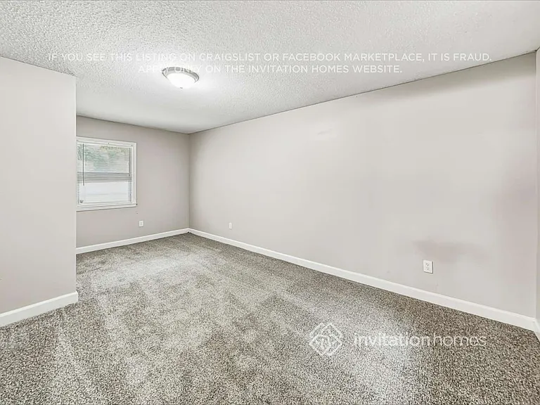 2751 Flagstone Dr SE — Photo 6