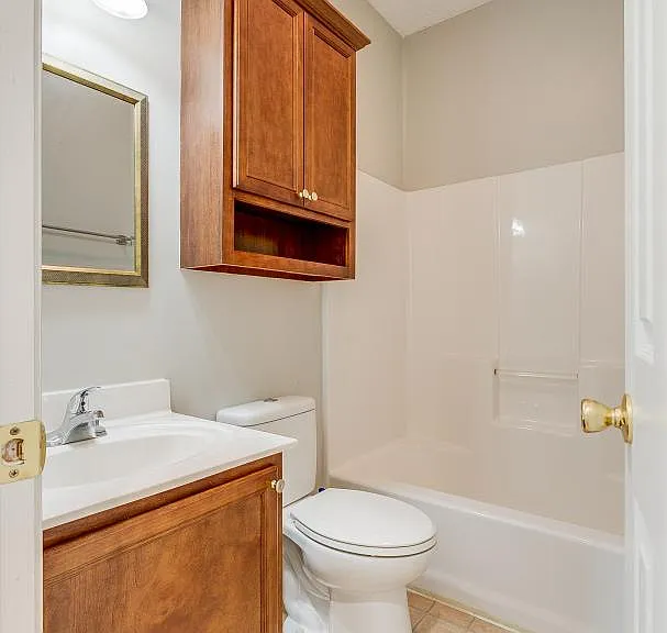 176 S Austin Springs Rd — Photo 18