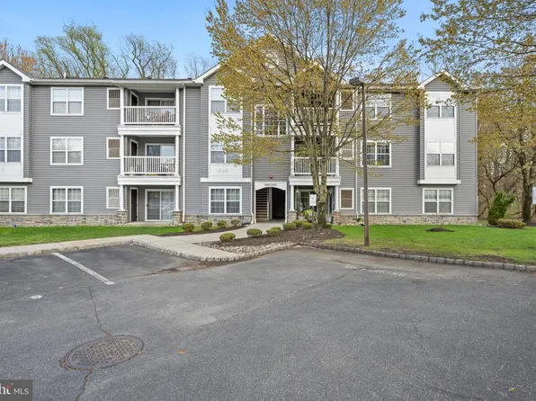 112 Natalie Rd, Delran, NJ 08075