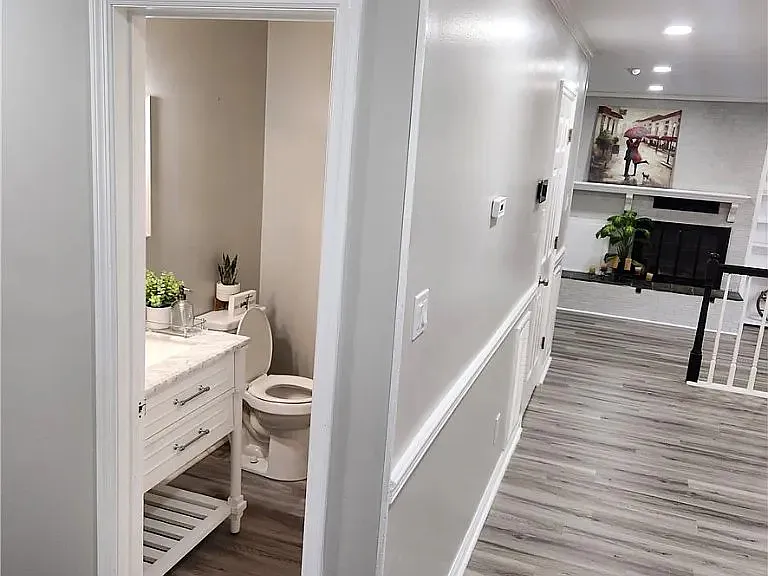 6205 Gambrill Ct — Photo 9