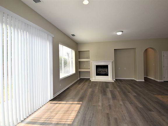 4th image of 4756 Savoie Way