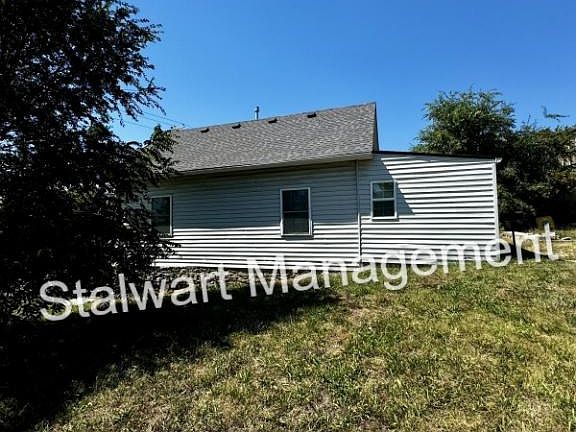 5th image of 2416 E 85th St