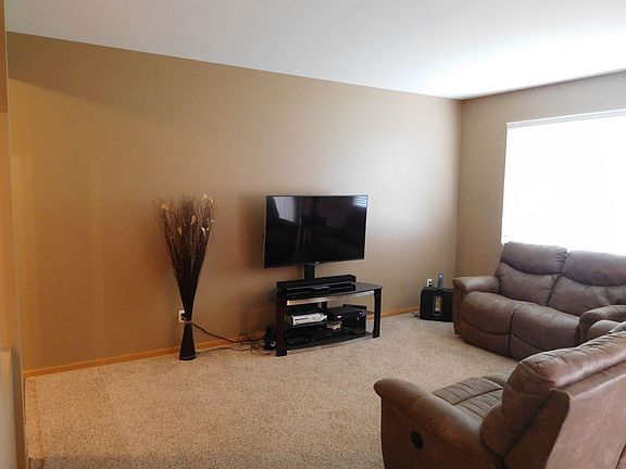 4th image of 7328 Mabels Way
