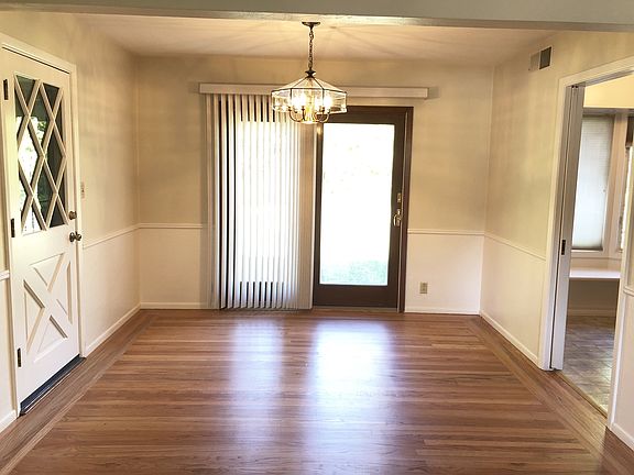 5th image of 4044 Cayente Way