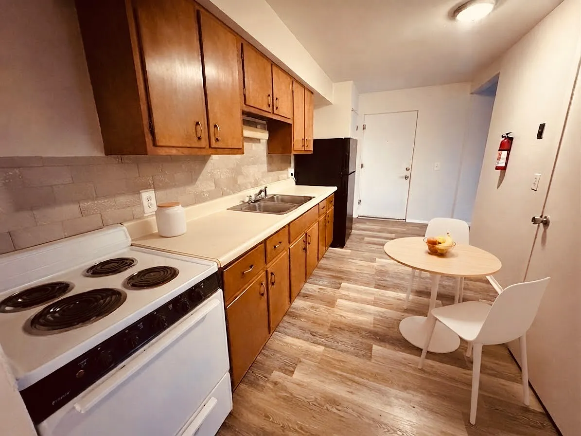 4760 Dorr St - Unit 57 — Photo 4