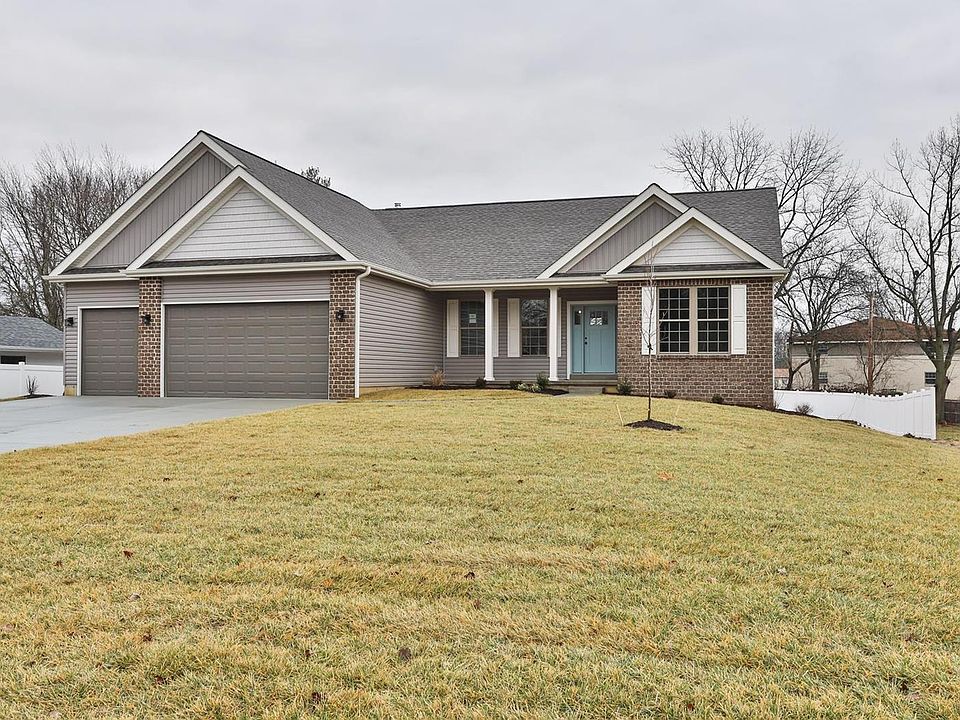 1st image of 208 Hillsdale Dr