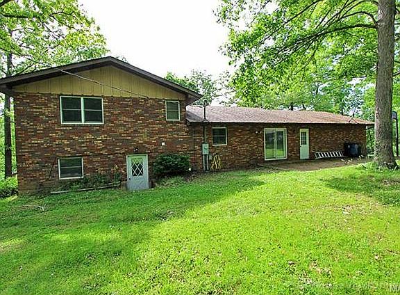 3rd image of 13467 Lakewood Dr