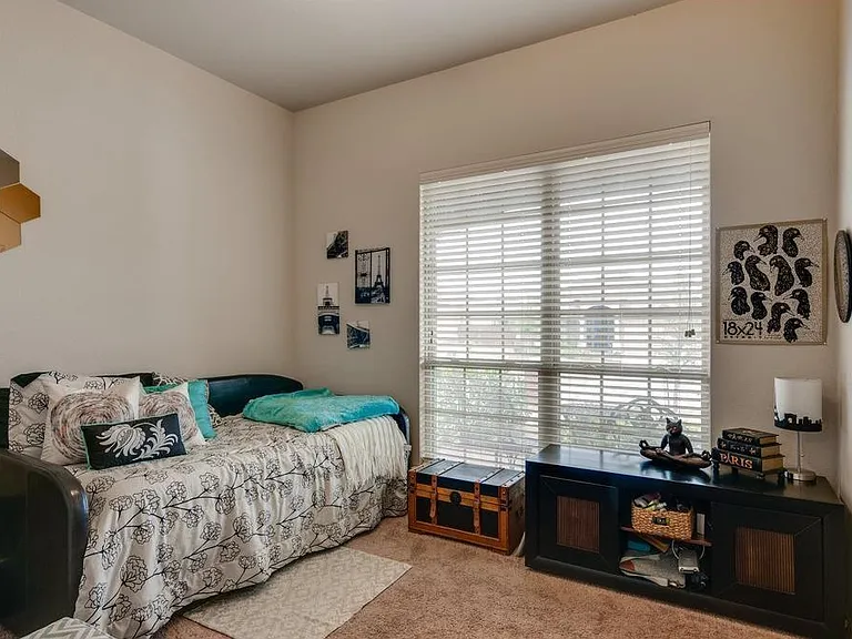 4624 Lazy Oaks St — Photo 29