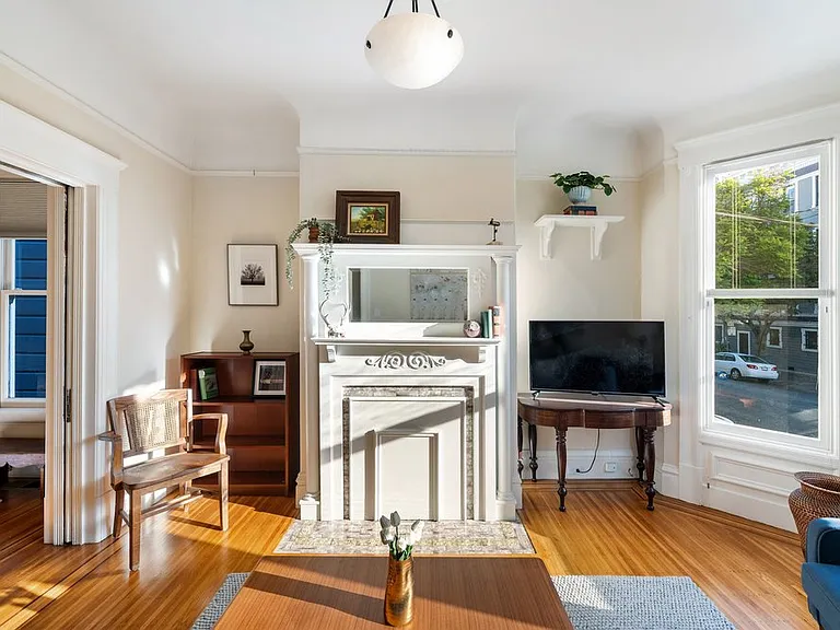 75 Sharon St — Photo 4
