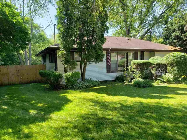 3644 Roosevelt Cir, Jackson, MI 49203