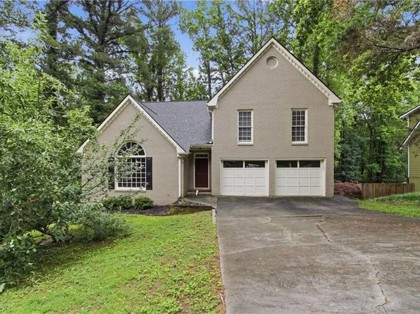 4822 Thornwood Dr NW, Acworth, GA 30102