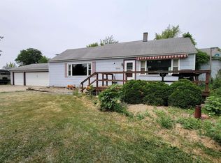 9034 Old State Rd, Fairgrove, MI 48733