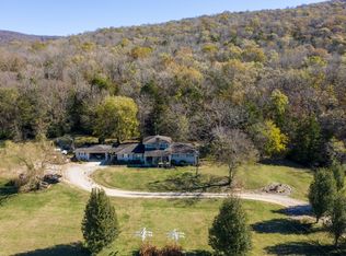3935 Buncombe Rd, Belvidere, TN 37306