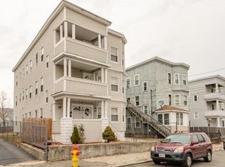 17 Boxford St #2, Lawrence, MA 01843