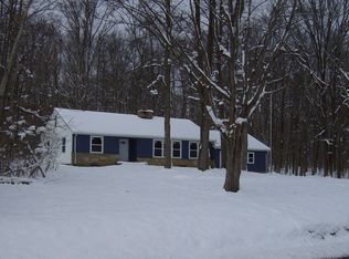 11340 Kile Rd, Chardon, OH 44024