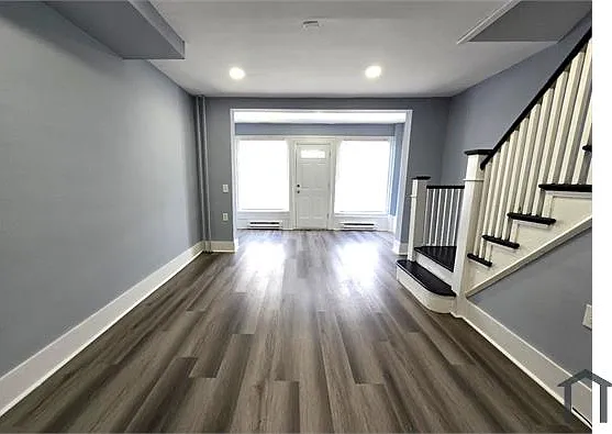6542 Regent St — Photo 6
