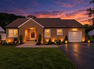 765 Parkway Rd, Allentown, PA 18104