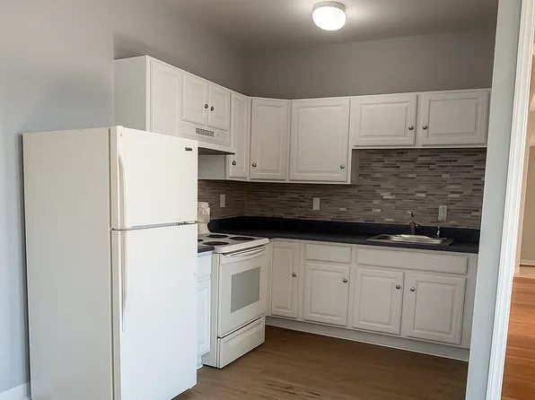 1057 E Main St #1, Bridgeport, CT 06608