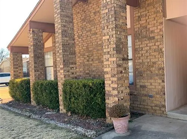1016 S Ironwood Ave, Broken Arrow, OK 74012