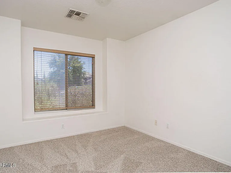 6762 W Del Mar Ln — Photo 22