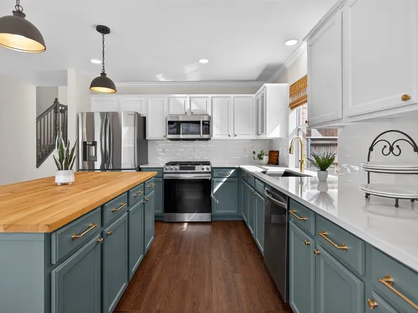 6126 Hillcrest Dr, Sachse, TX 75048