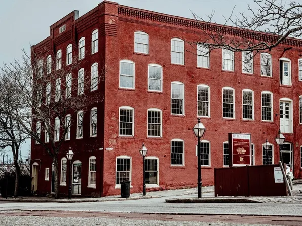 87 N Water St, New Bedford, MA