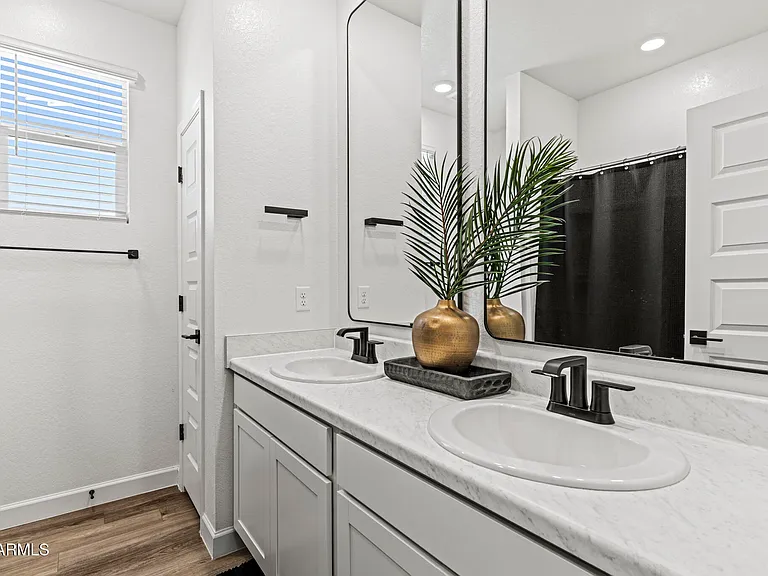 17727 W Sanna St — Photo 16