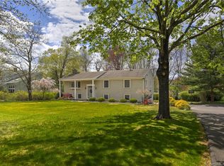 3 Ruta Ct, Westport, CT 06880
