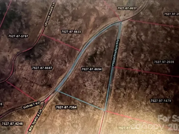 43 Garnet Rd, Sylva, NC 28779