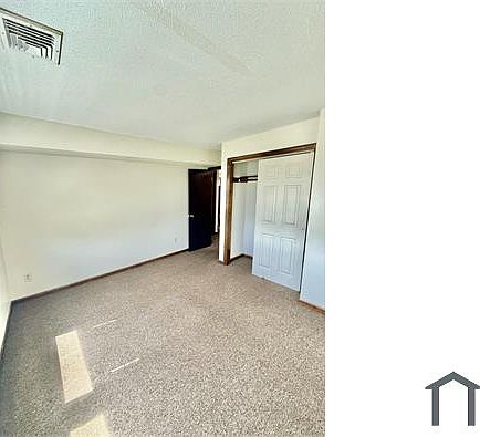 1st image of 424 Walnut St #B