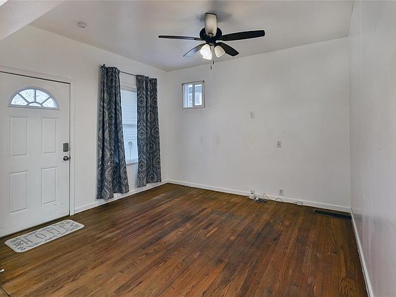 2nd image of 4828 Allemania St