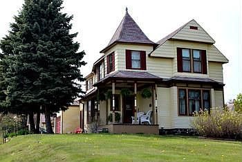 1st image of 404 N Huron Ave