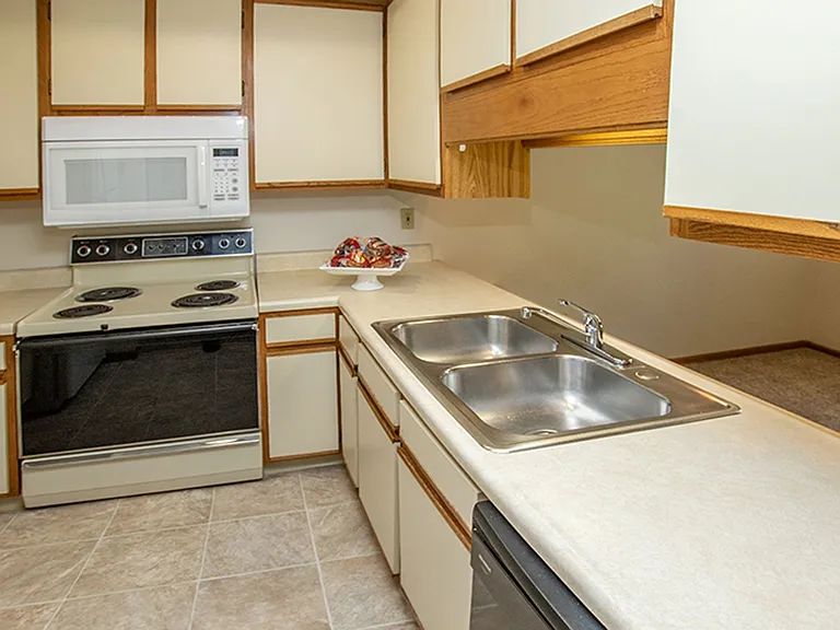 Ashley Oaks Apartments — Photo 25