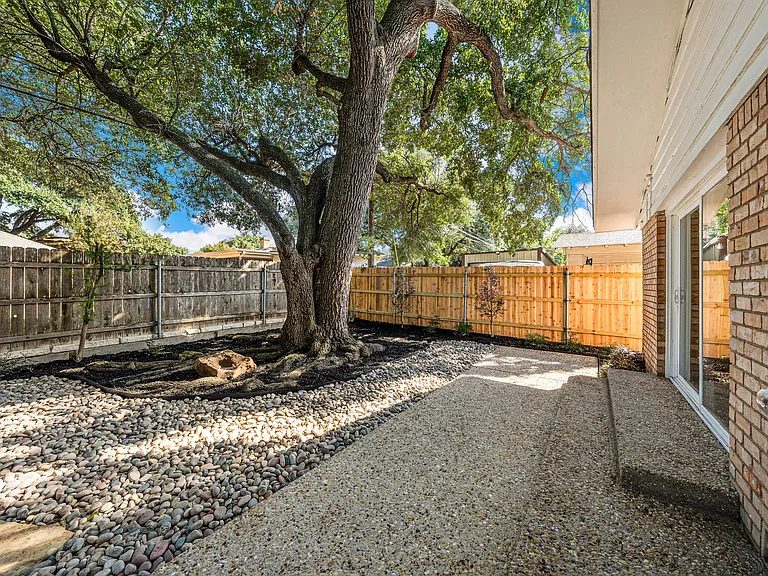 29011 Woodland Dr — Photo 55