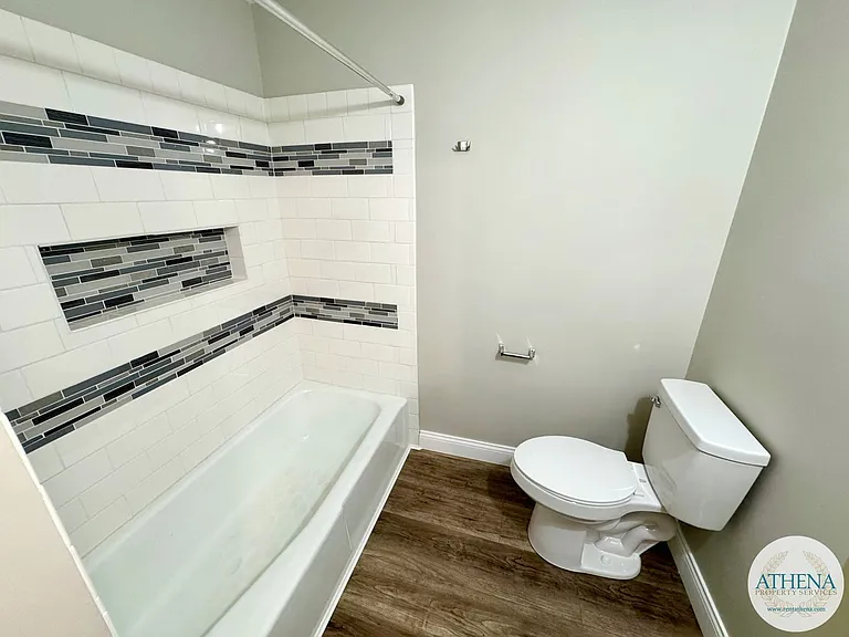 727 Bellevue St — Photo 17