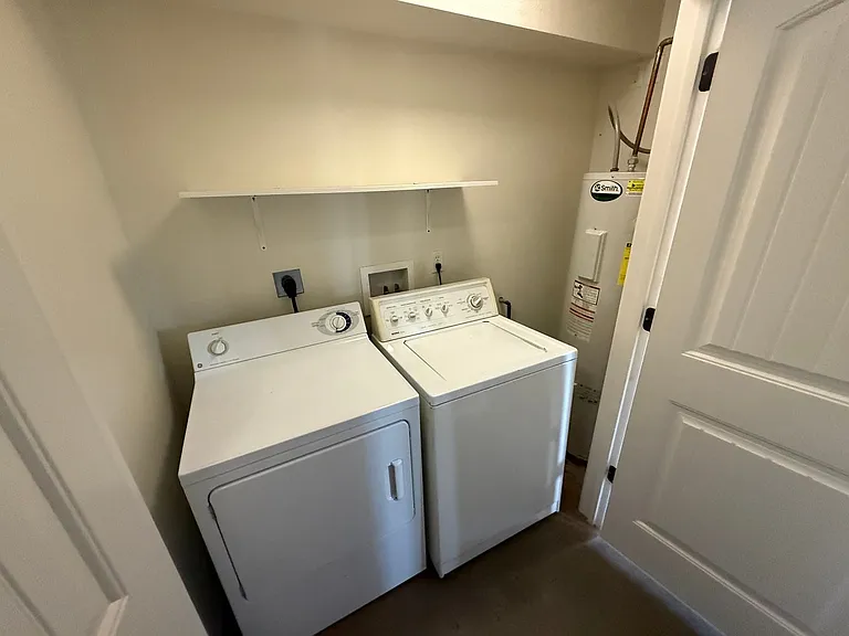 1409 Paris Rd #101 — Photo 12
