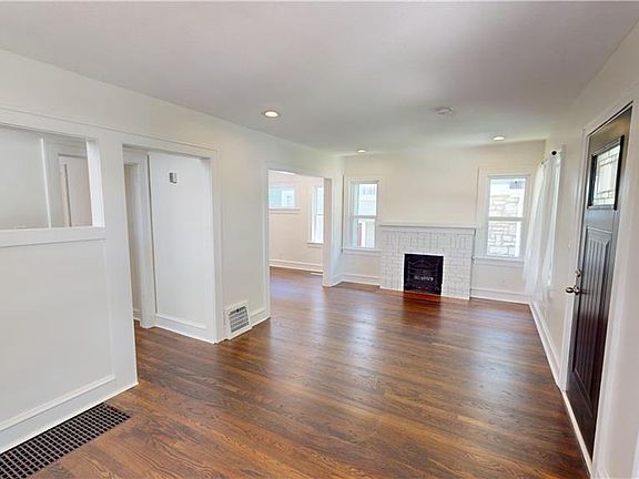 5th image of 6163 Charlotte St