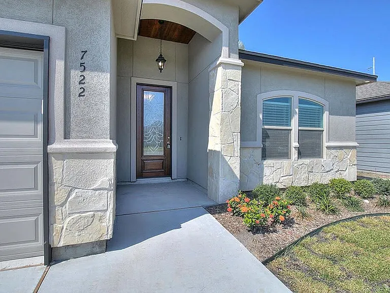 7522 Sable Creek Dr — Photo 6