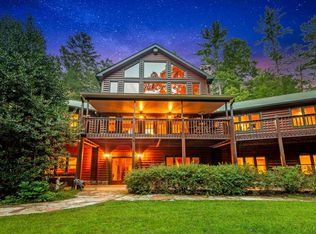 20 Bear Trl, Ellijay, GA 30540