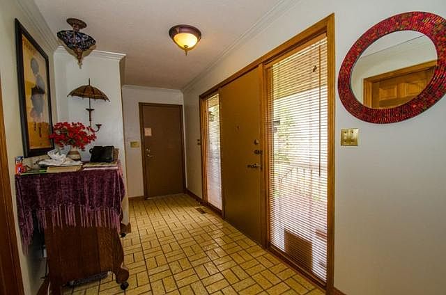1st image of 16170 Chandler Blvd