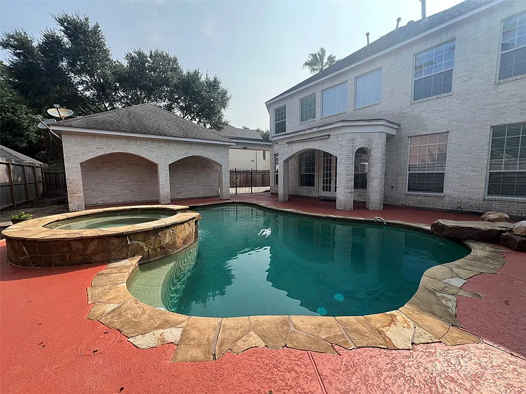 3903 Pinesbury Dr — Photo 15